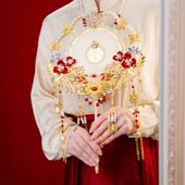 结婚新娘喜扇手工团扇送闺蜜成品扇材料包婚扇重工遮面扇子