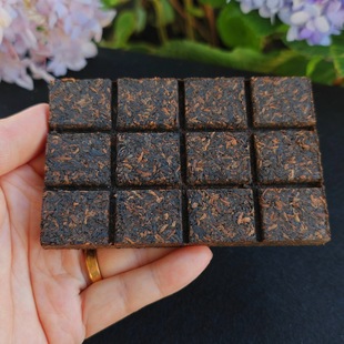 2006年宫廷普洱茶熟茶巧克力茶砖80克老熟茶老熟砖云南茶叶