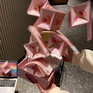 惊喜弹跳盒子仪式感新年快乐弹射红包折叠创意红包满天飞
