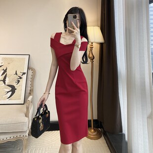 包臀开叉中长女人红色连衣裙 高端剪裁简约设计感修身 2025夏季 新款