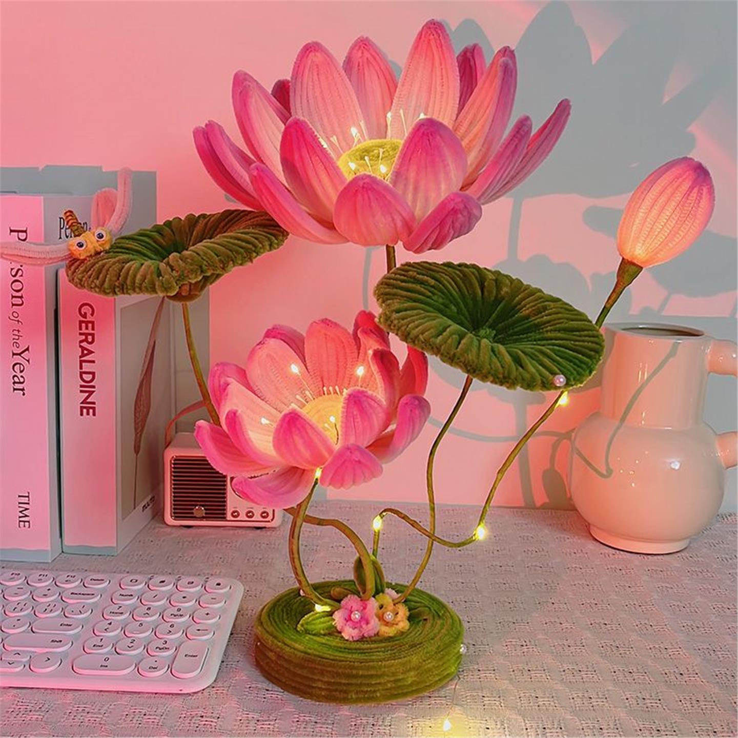 莲花灯扭荷棒台时尚摆件装