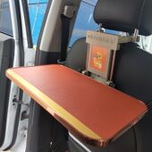 汽车抗压餐桌折叠桌后椅背置物架商务办公车载餐台儿童平板写字桌