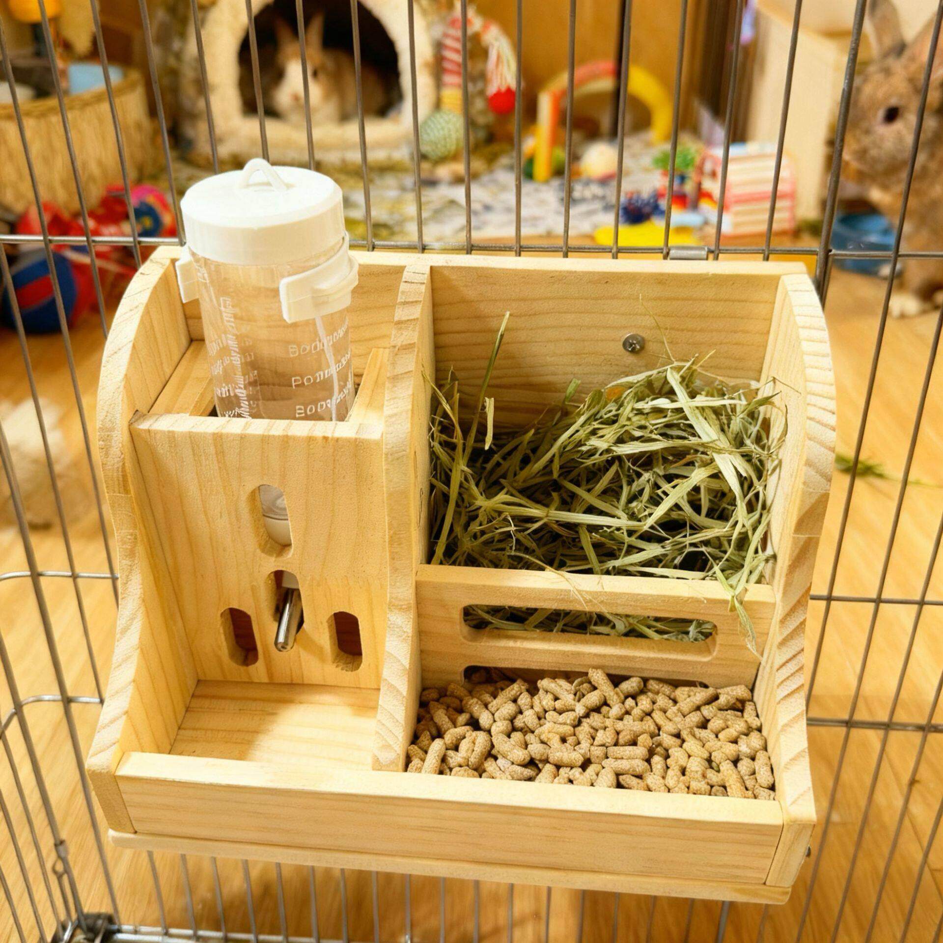 实木挂笼式龙猫松鼠食盒多功能三合一水壶食盆草架兔子干草喂食器