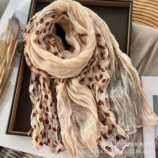 2024新款棉麻围巾女复古渐变长披肩文艺褶皱薄春秋季保暖护颈围脖