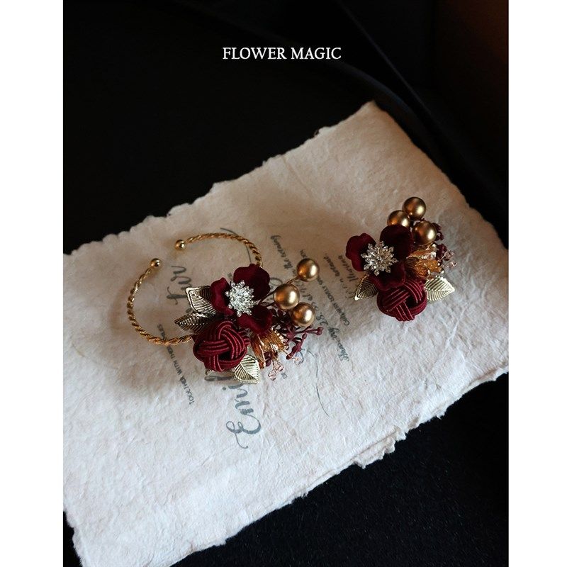 丝绒高级质感酒红色结婚礼新娘伴娘戒指花手腕花敬酒服配件手环花,节庆用品/礼品,手腕花,淘宝优惠券,粉丝福利购,淘宝优惠卷