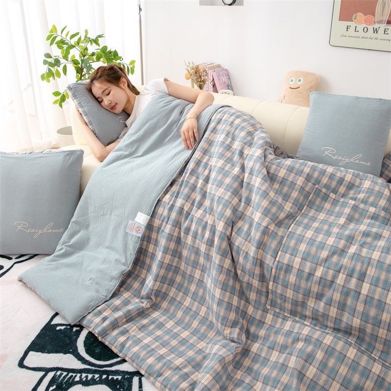 纯棉水洗棉全棉格子简约两用抱枕被靠垫枕头被午休空调被汽车沙发,居家布艺,抱枕被,淘宝优惠券,粉丝福利购,淘宝优惠卷
