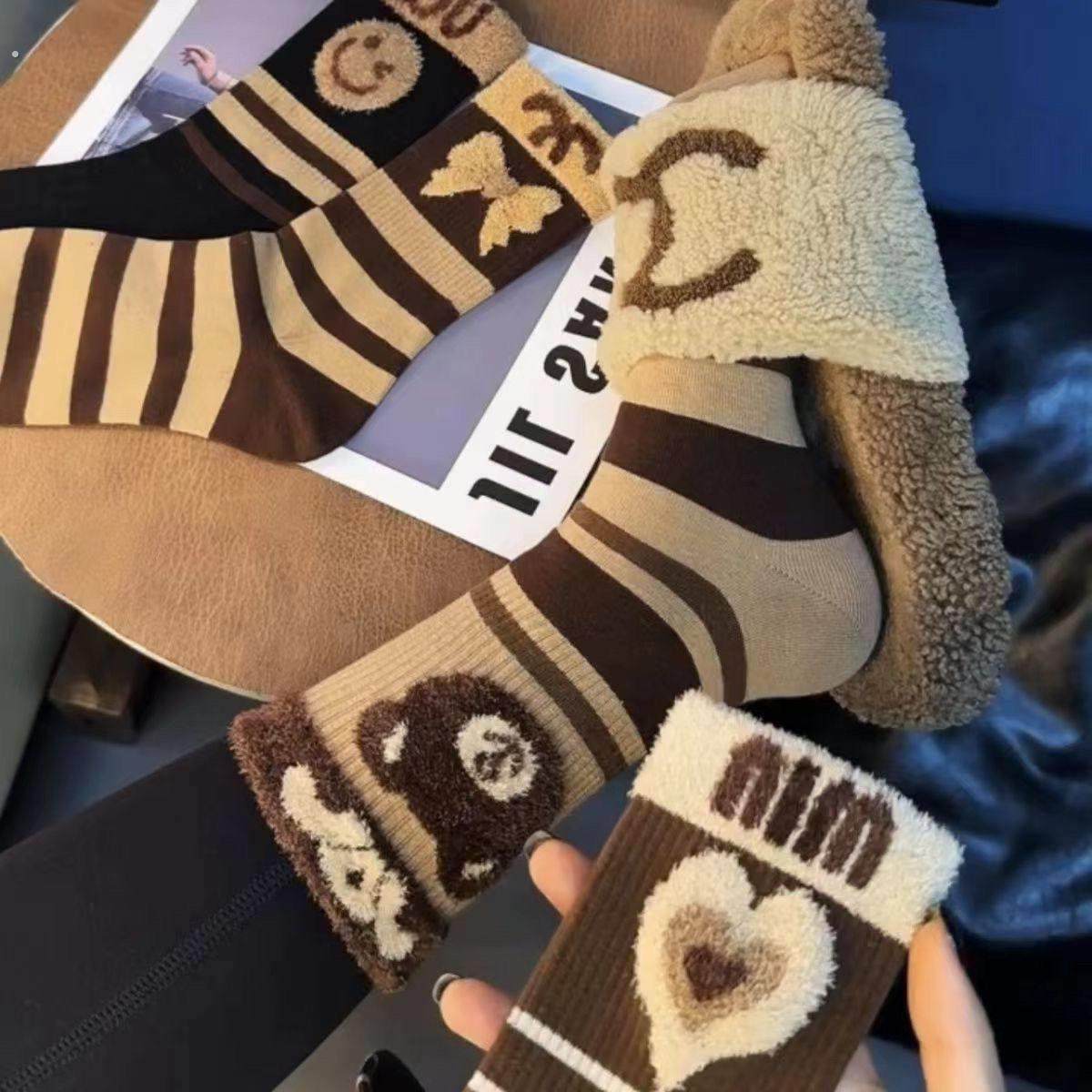 袜子女秋冬款长筒加厚高颜值网红爆款高腰甜美可爱字品袜家用便携,女士内衣/男士内衣/家居服,中筒袜,淘宝优惠券,粉丝福利购,淘宝优惠卷