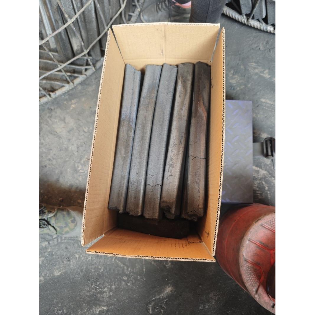 纯竹炭家用速燃烧烤碳机制炭无烟商用燃料钢炭高温0添加不含煤碳