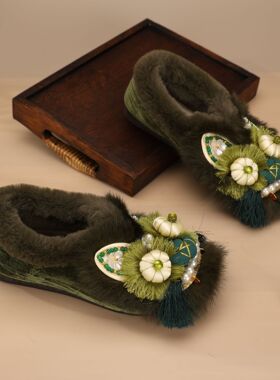 2026新款女式国风女鞋老钱风绣花鞋新中式虎头鞋绿色复古软底鞋子