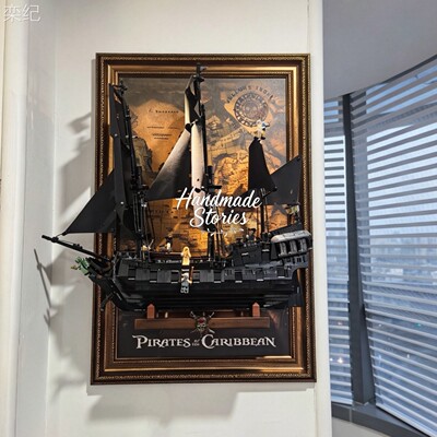 栾纪适用于乐高10365黑珍珠号加勒比海盗船美式复古上墙展示收纳