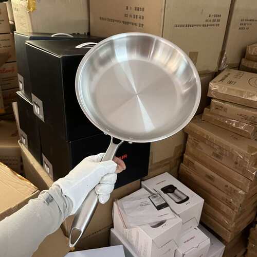 加厚LUNKAI三层钢一体18/10不锈钢平底煎锅20/24cm无涂层煎蛋珏沁