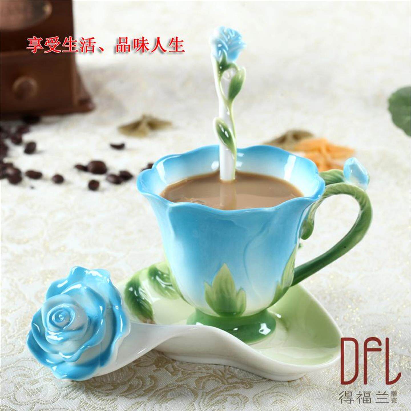 咖啡杯少女勺陶瓷彩粉心碟