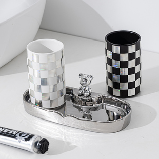 潮款陶瓷漱口杯创意刷牙杯子浴室高颜值洗漱牙具牙桶收纳情侣一对