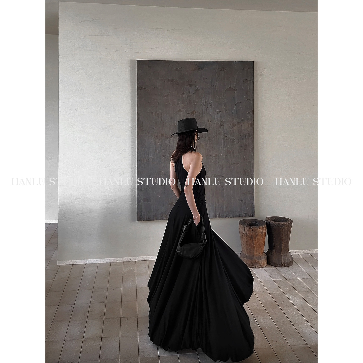 HANLU STUDIO重工礼服裙不规则纽结设计鱼骨大裙摆黑色亚麻连衣裙