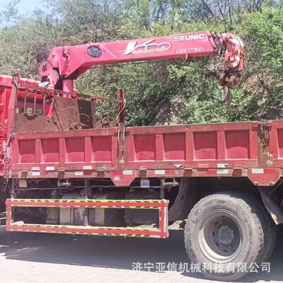 出口品质二手古河随车吊6.3吨吊臂 收购出售各种吨位UNIC吊机