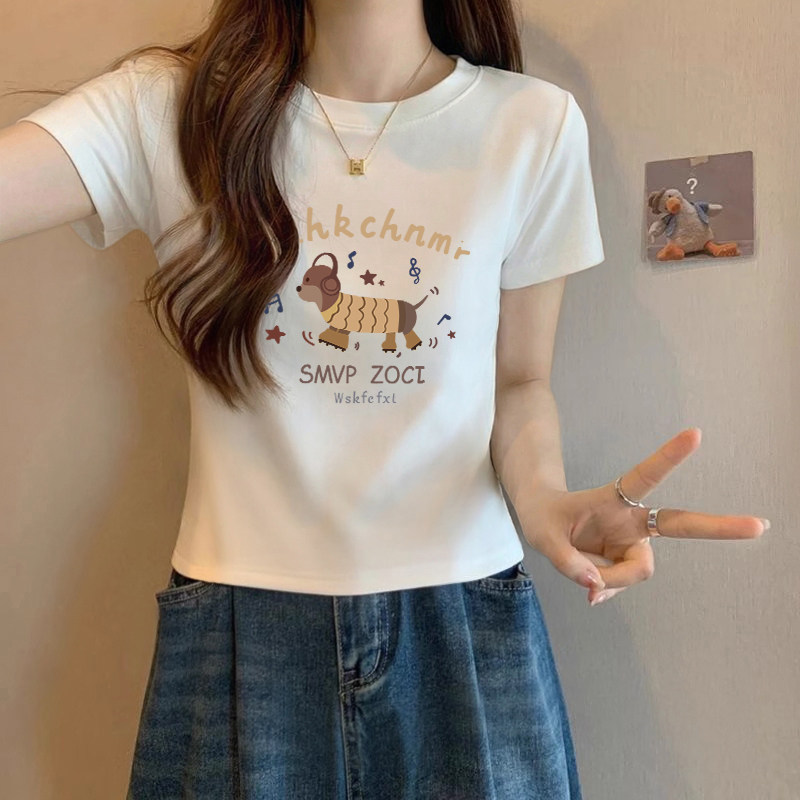 白色圆领短袖T恤女夏季新款美式洋气印花正肩短款辣妹别致小上衣