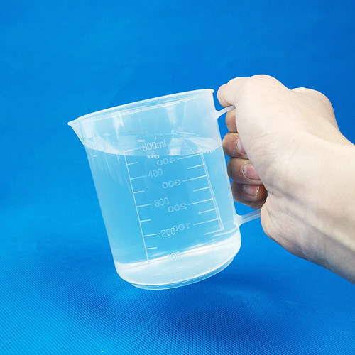 PP塑料量杯 烧杯500ml带柄 刻度量杯250-500-1000-2000-5000ml