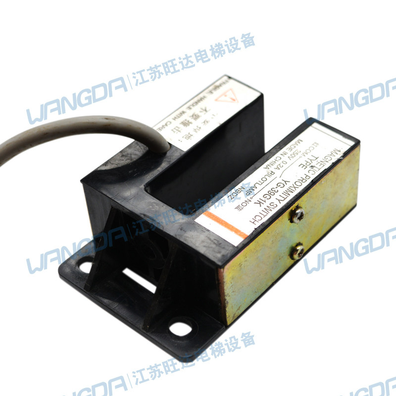 原厂全新蒂森电梯平层感应器YG-39G1K门区光电开关BUP-30S磁开关