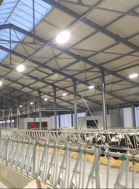 室内牧场工矿灯线性LED高棚灯车间厂房照明灯50w高湾灯弘鑫照明厂