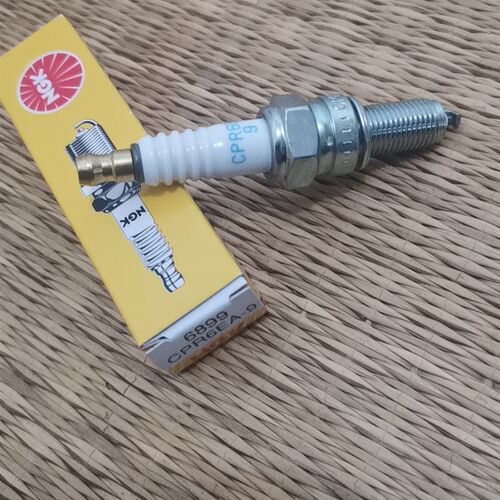 铃木4冲5-6匹20匹30匹船外机长嘴可变大小头火花塞NGK CPR6EA