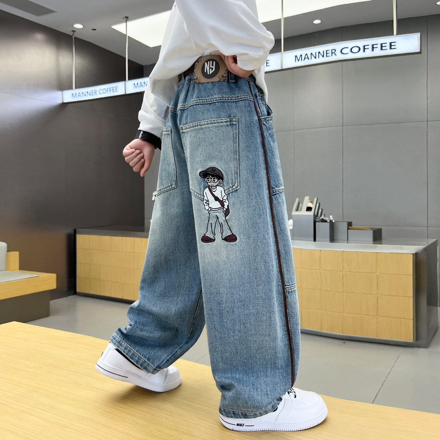 儿童牛仔裤春秋新款直筒洋气痞帅男生男童裤子中大童长裤软春季薄