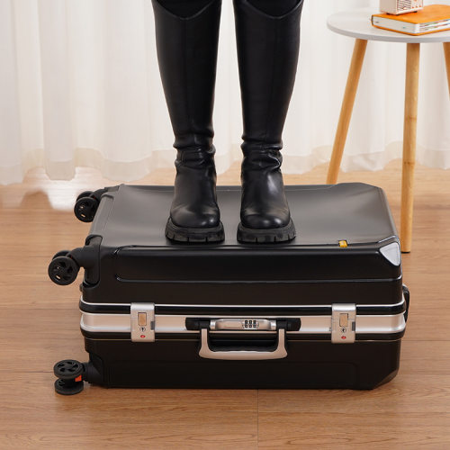 20寸登机箱22寸24寸26寸行李箱铝框拉杆箱静音万向轮ABS+PC旅行箱