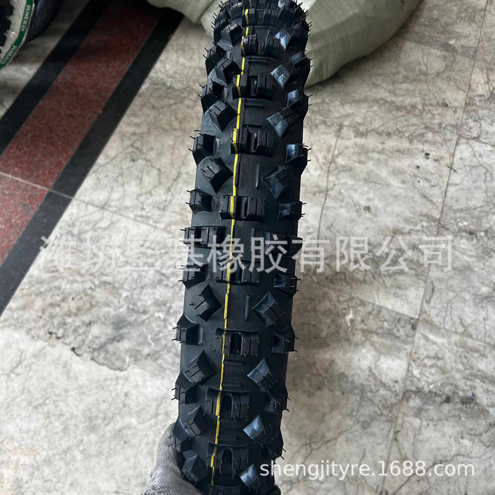 工厂批发销售越野摩托车胎外胎防滑耐磨90/100-21 SS-057B