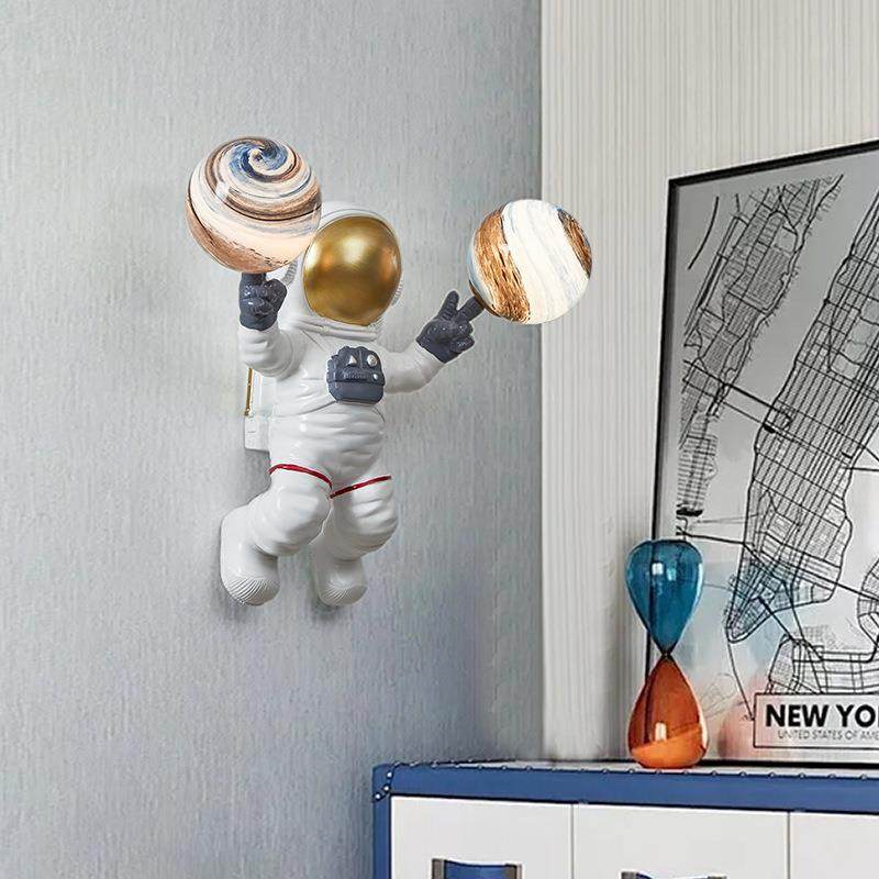 儿童房壁灯免接线创意宇航员男孩女孩房间装饰墙灯北欧卧室床头灯
