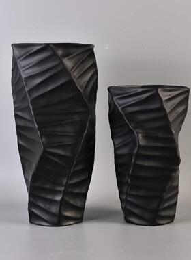 现代简约折线叶纹花瓶黑白树刺树脂大花器民宿酒店样板房摆件