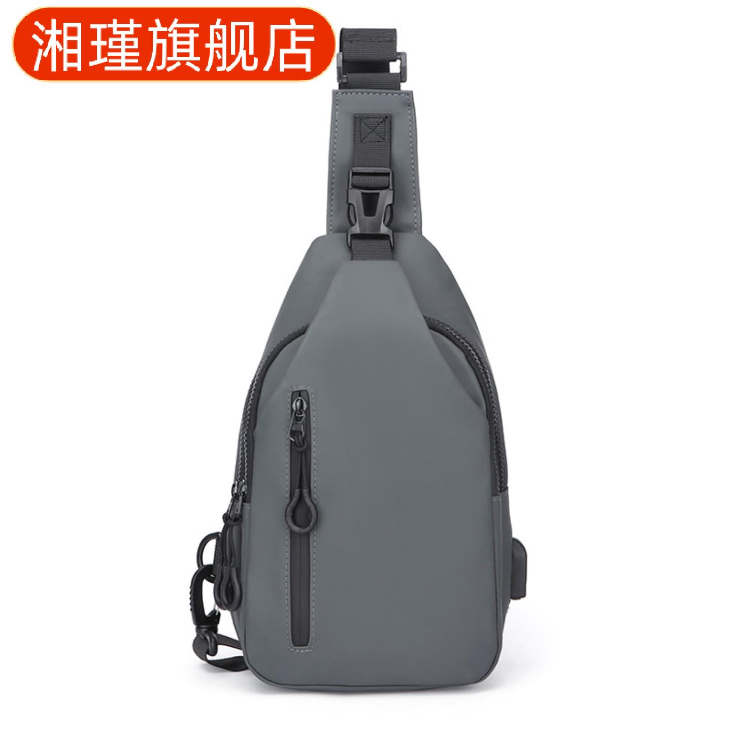 大容量防泼水皮膜胸包男士斜挎