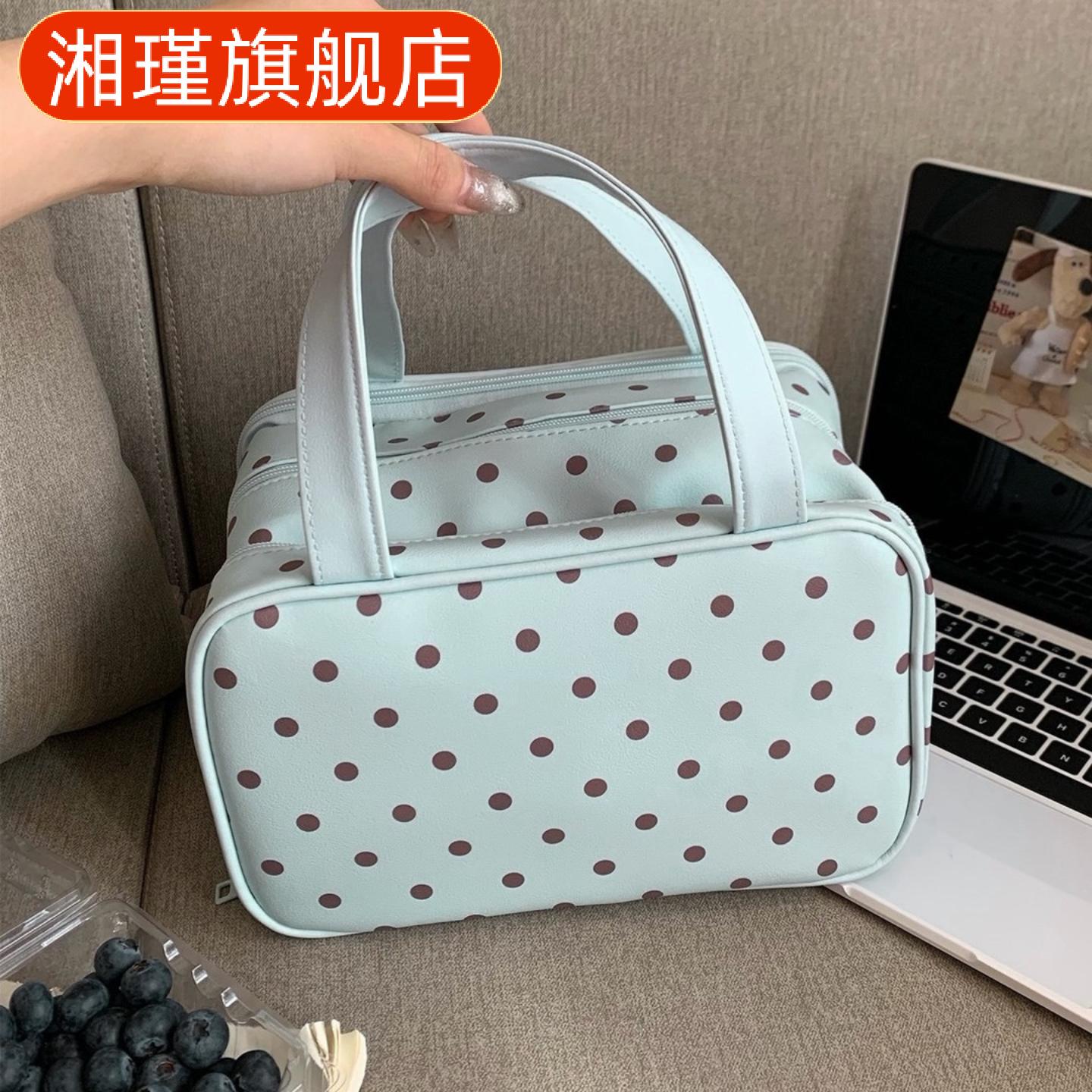 手提化妆包女薄荷黑巧三层分区大