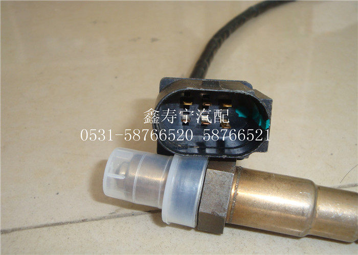 桑塔纳3000志俊宝来帕萨特C5 C6领驭前氧传感器后氧传感器