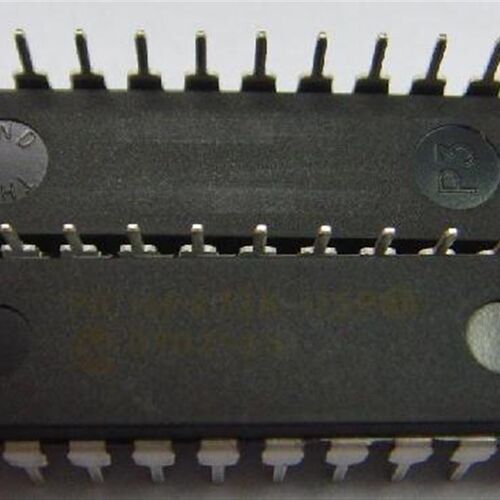 MICROCHIP集成电路PIC16F876A-I/SP 全新原装 DIP-28封装