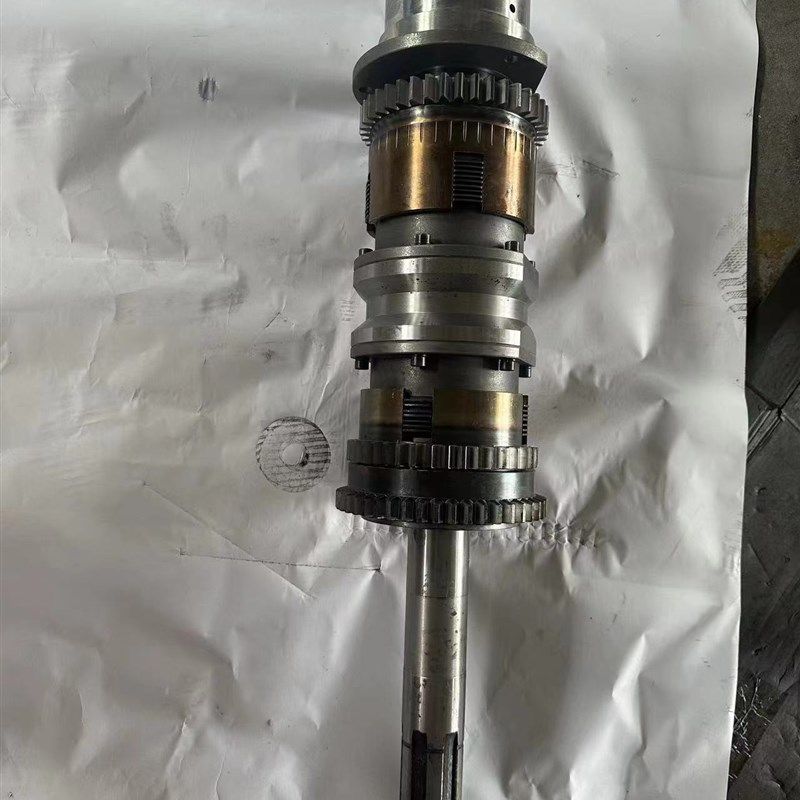 沈阳CW61100机床配件一轴总成 主轴轴承cw61100B