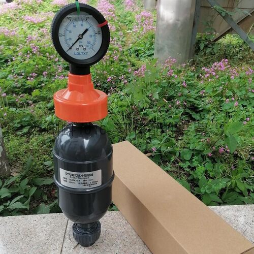 UPVC脉冲阻尼器 缓冲器 空气容积式DN15/25/32mm全塑压力表均流器