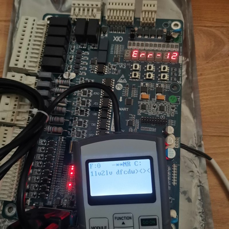 西子奥的斯/杭州西奥电梯中英文服务器TT 优迈系统操作器 调试器图片