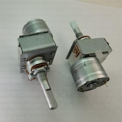 台湾富华148型电机双电位器B100K 6针手柄，螺纹长度25Mmf