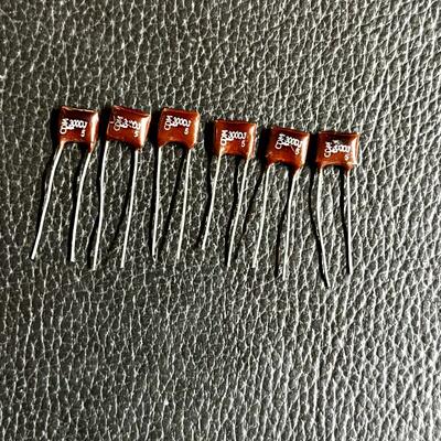 CDM300PF银云母发烧电容390PF云母电容500V（对外观要求高请慎拍