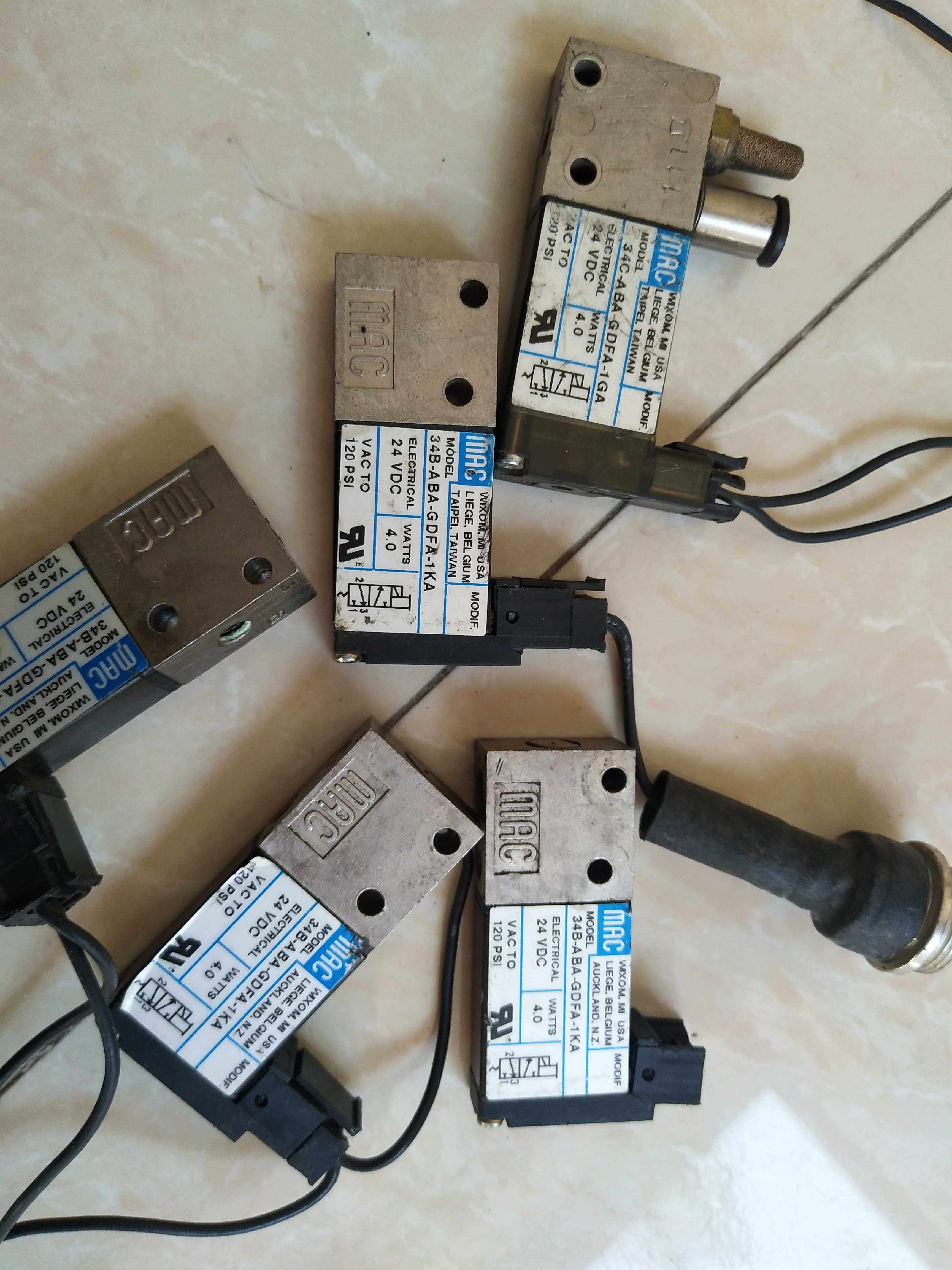 MAC 34B-ABA-GDFA-1KA 电磁阀 功率4.0 原装正品拆机 点胶机用