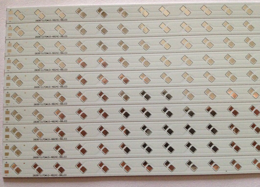 LED5630*5730*2835铝基板.批量生产.来图打样