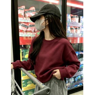 2026新款秋季酒红色圆领卫衣女设计感宽松显瘦小个子加厚短款上衣
