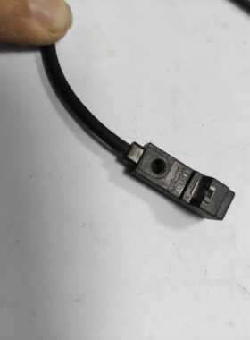 O MRON E2S GXL-8FI-8FIB-8H -8HU-8FB-8HUIB-8FUB-8HUB接近开关