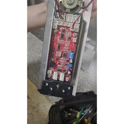 QTY-810杂物电餐梯外呼显示板主板原装正品配件免费提供技术支持
