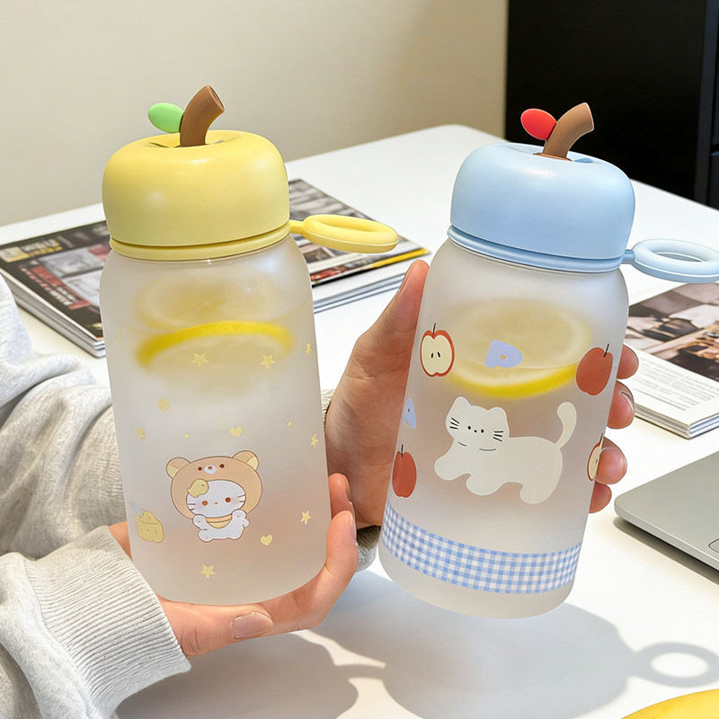 ins原创可爱高颜值简约水杯学生新款大容量塑料杯便携女生随手杯 新款大容实拍商品图