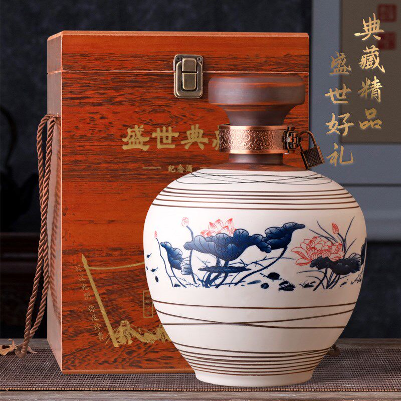 景德镇陶瓷空酒瓶1斤5斤10斤装手工雕刻家用密封酒坛白酒灌酒壶