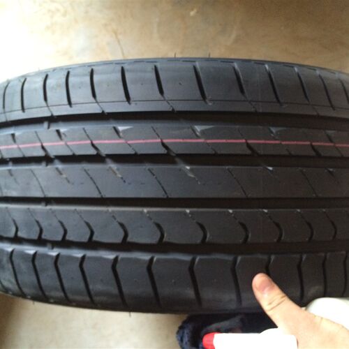 汽车轮胎225/235/245/255/265/275/35/40/45/50/55/60/65R18R19寸