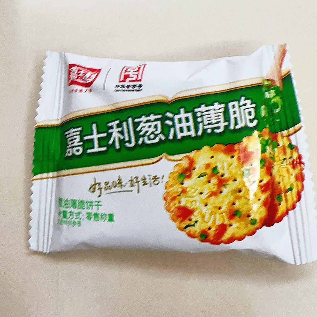 嘉士利葱香薄脆饼干360g香葱饼葱油饼干零食整箱酥脆休闲零食糕点