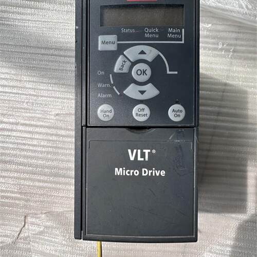 丹佛斯变频器FC-051P2K2T4E20H3BXCXXXSXXX 2.2kw 380V