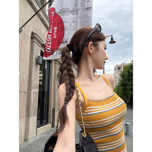 元气感毛织条纹背心女