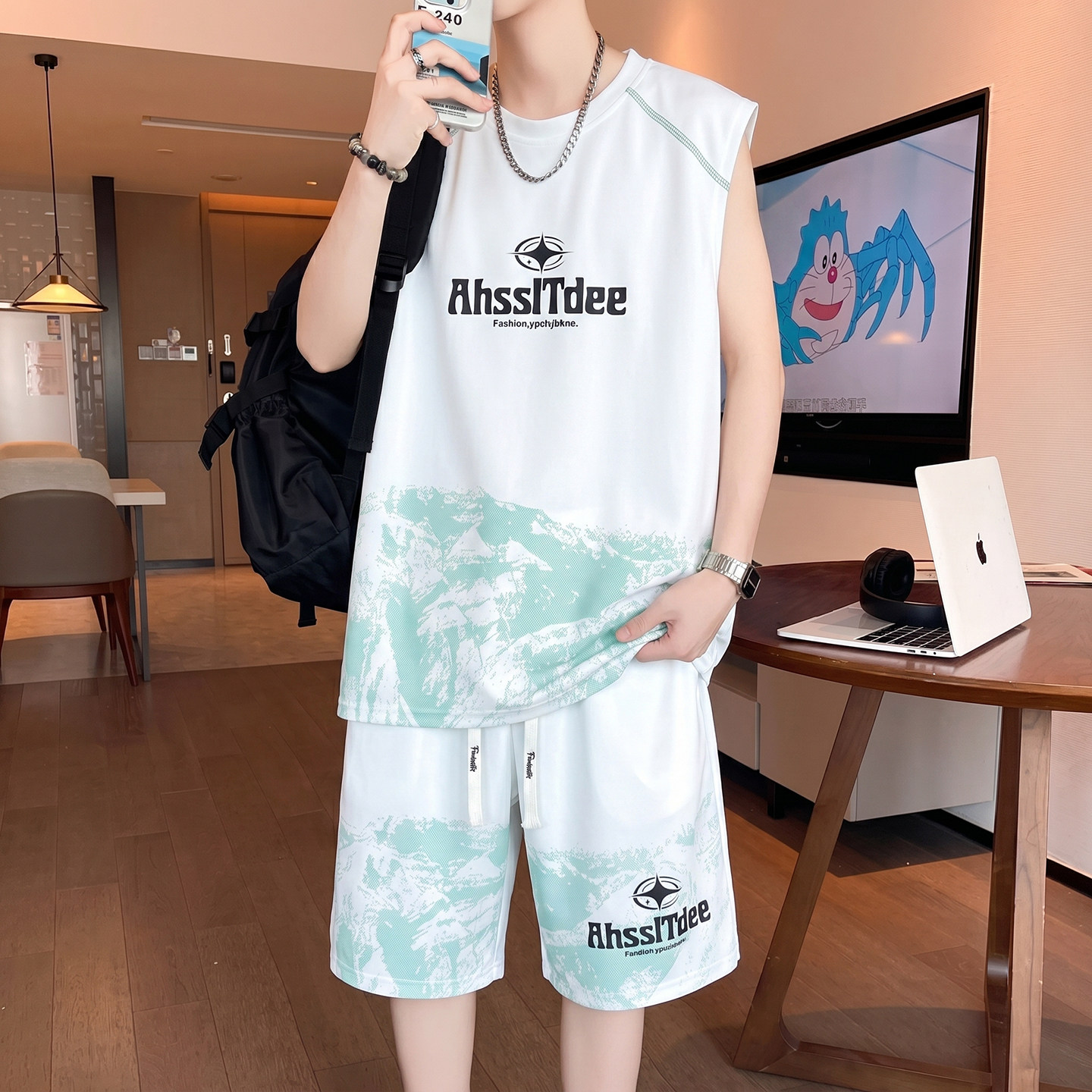港风青少年夏季清爽穿搭时尚套装渐变印花设计宽松透气男生两件套
